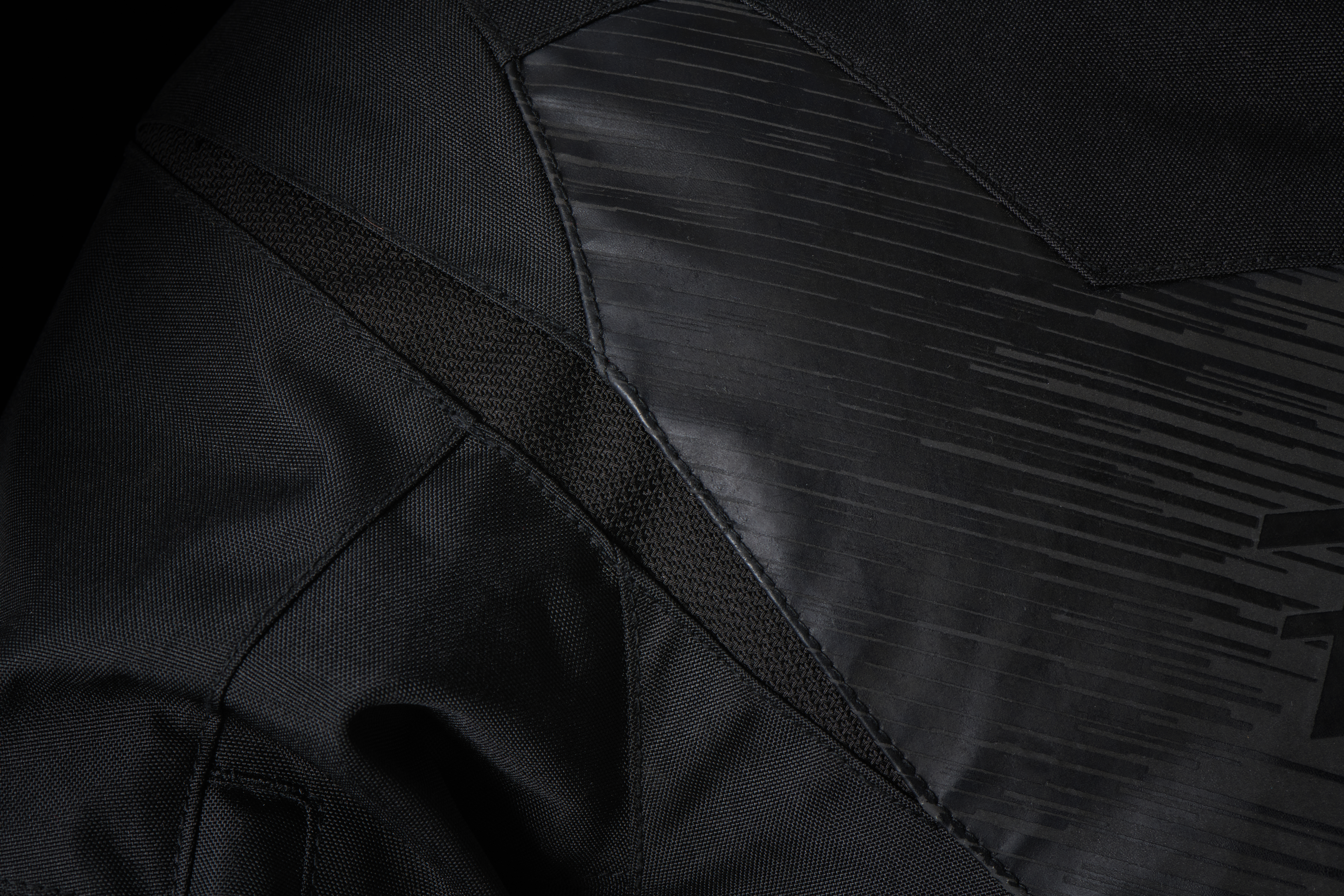 00P_6480_1050_details_8_6480-1050_6_1757514422