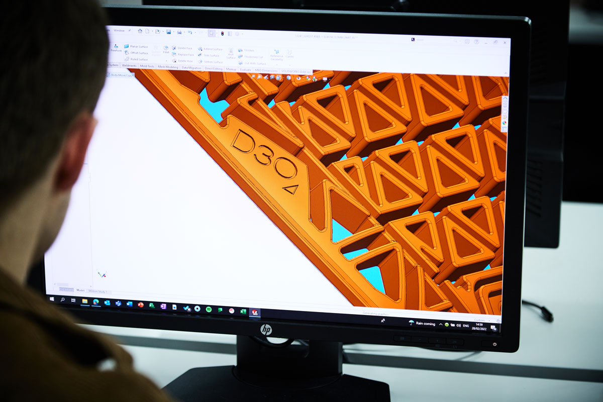 00P_7053_332_details_0_7053-332_4_1757514422