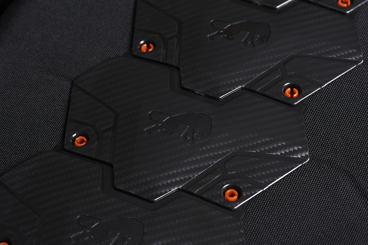 00P_7968_332_details_0_7968-332_3_1757514422